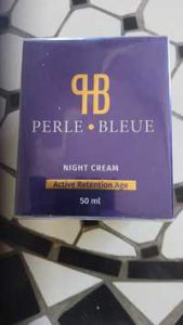 Je recommande l'implémentation du produit de Perle Bleue Active Retention Age pour un usage quotidien.